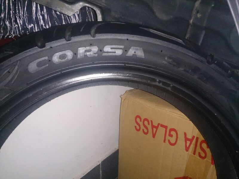 ban tubles michelin S29s 90/80& corsa M33 110/80 ring 14