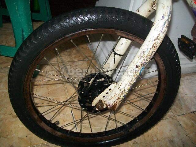 Sepeda BMX merk Wimcycle ukuran 18