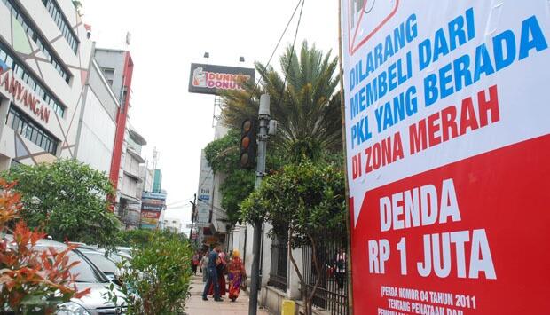 Belanja di Zona Merah Bebas PKL Didenda 1 Juta Rupiah &#91; + pic &#93;