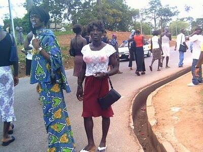 Foto Parade Wanita Oplosan Di di Afrika (NGAKAK)