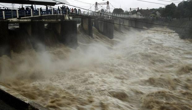 Katulampa Siaga I,Jakarta Banjir Besar