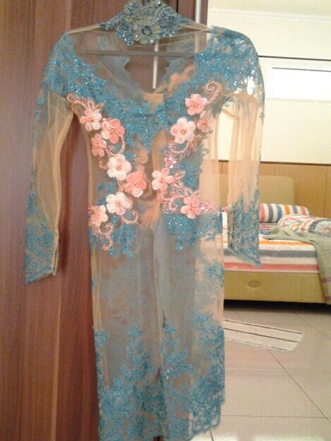 Kebaya modern cocok utk wisuda warna tosca karya designer