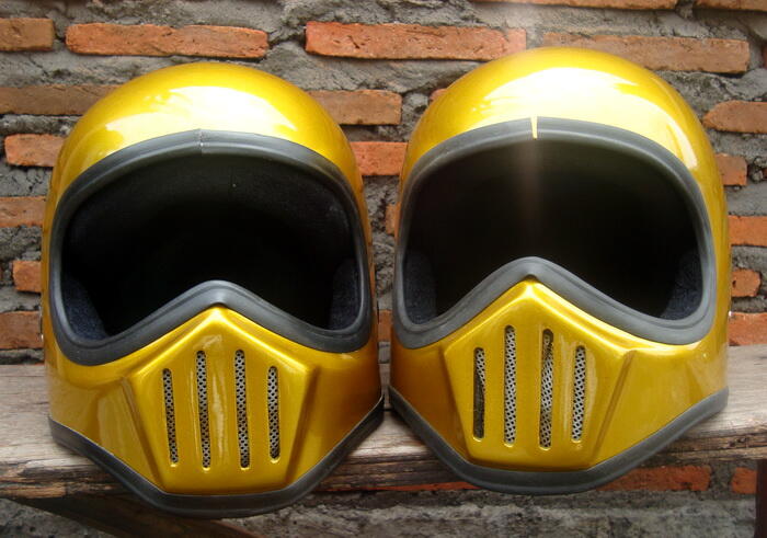 Helm Cakil Jadul Glitter Gold bwt naik vespa / cb Mantab