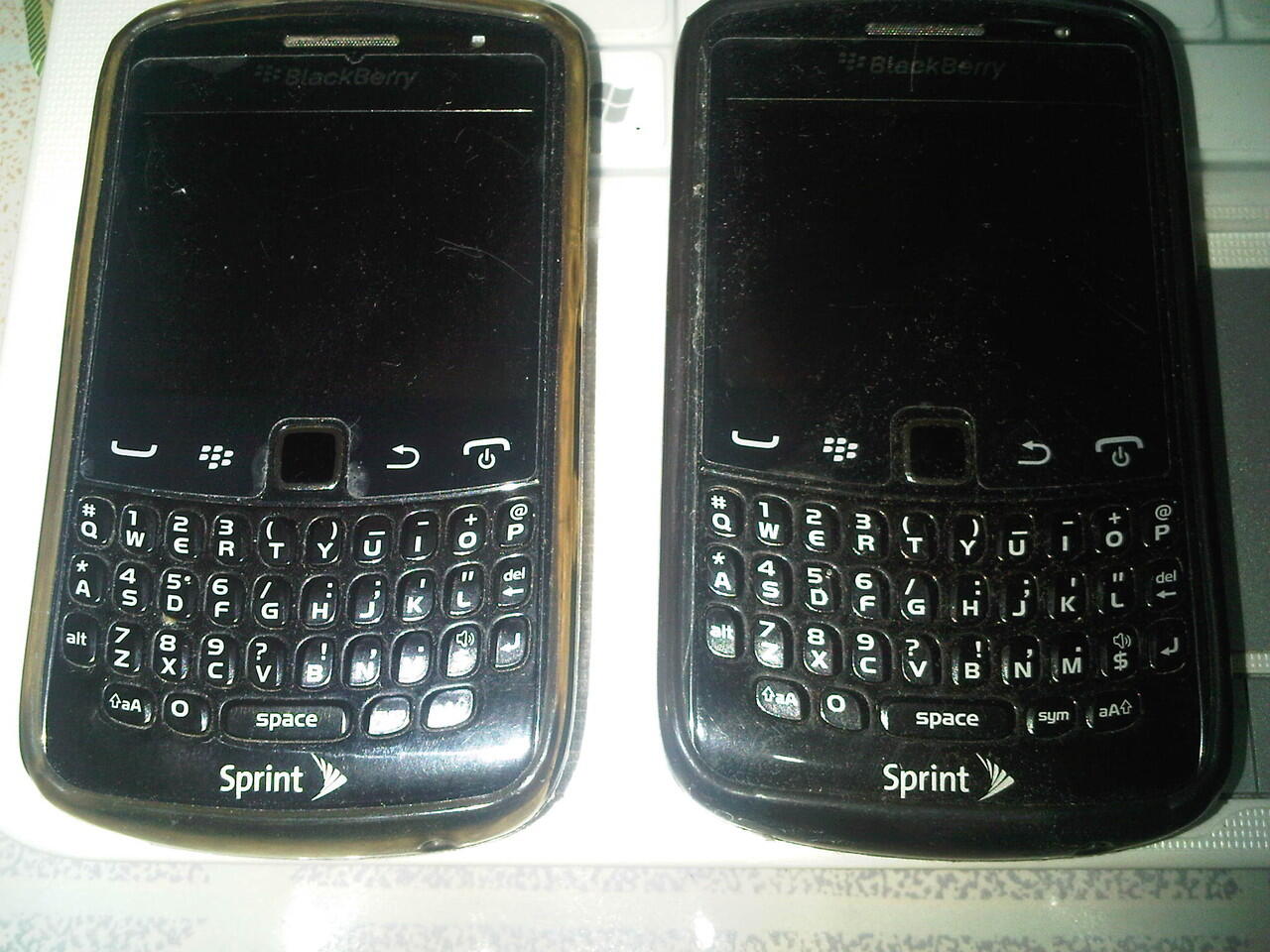 WTS : 2 buah BB Sedona - Smartfren 2nd