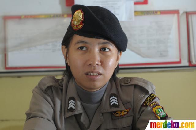 FOTO: Mengenal Brigadir Zhiang, Polwan Keturunan Tionghoa