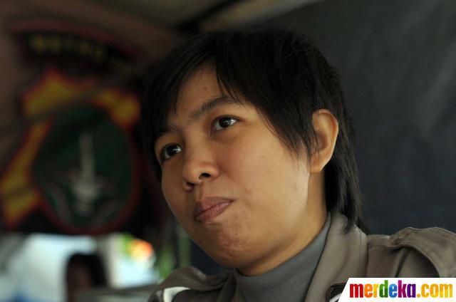 FOTO: Mengenal Brigadir Zhiang, Polwan Keturunan Tionghoa