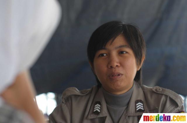 FOTO: Mengenal Brigadir Zhiang, Polwan Keturunan Tionghoa