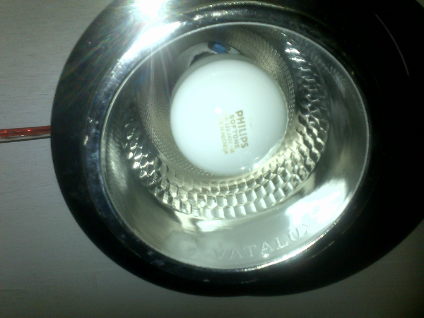 Lampu Penghangat Bayi di Musim Hujan