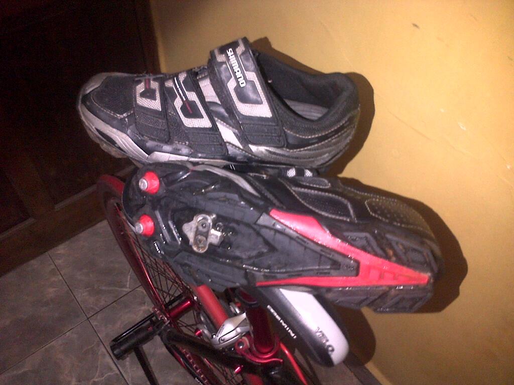 Jual Sepeda fixie united + helm & sepatu