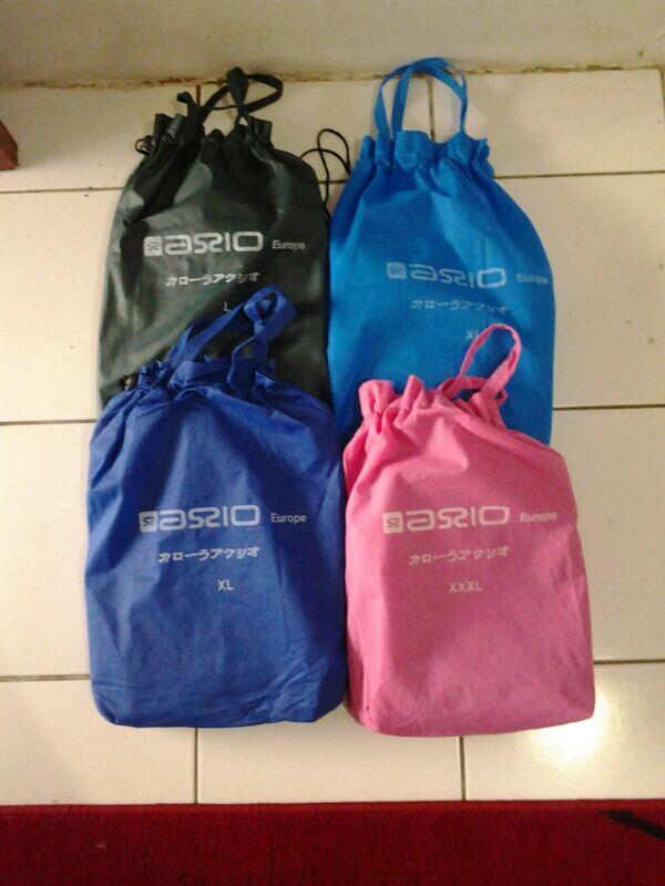 ++WTS Jas Hujan AXIO 100% ORI masuk gan!!++