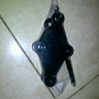 Bracket peninggi step / raiser step utk Ninja 250r/250fi / z250 / CBR 250