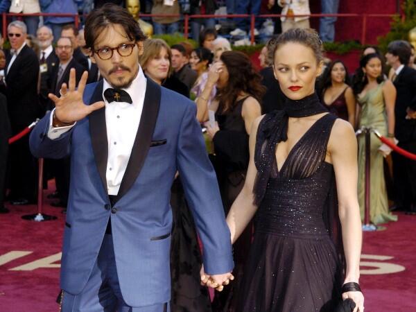 Para Wanita di Hidup Johnny Depp
