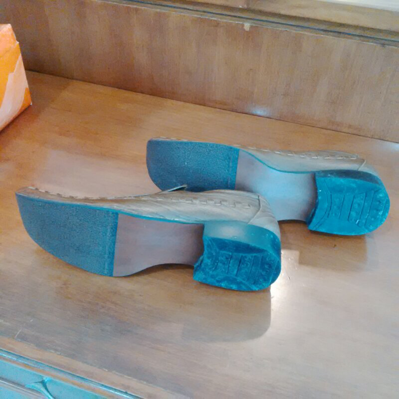 2 pasang sepatu kulit asli hand made new bercorak keren bogor