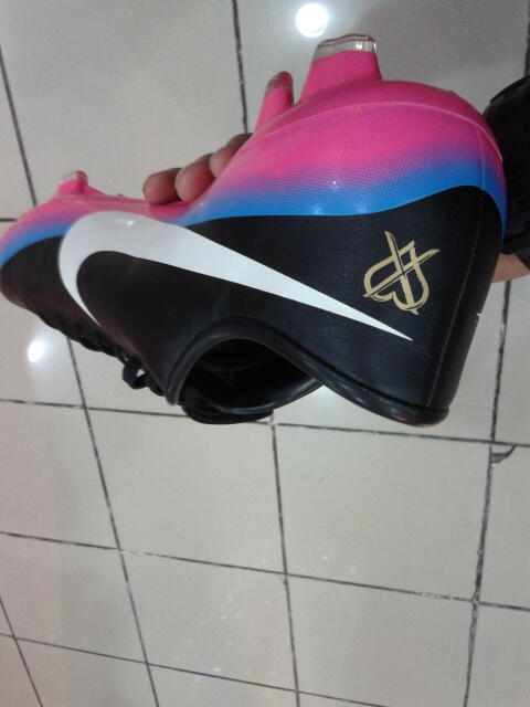 Nike Mercurial Rainbow CR7 FG Size 44,5 Limited Ori