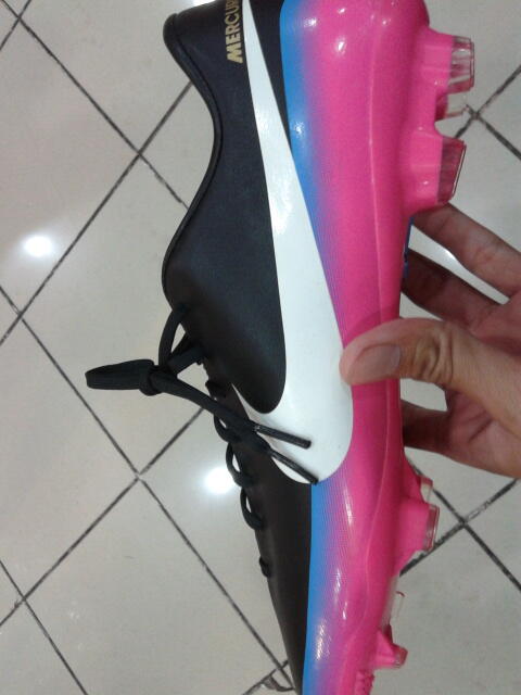 Nike Mercurial Rainbow CR7 FG Size 44,5 Limited Ori