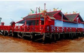 Satu-Satunya Di Dunia : Klenteng Yang Berdiri Di Tengah Lautan