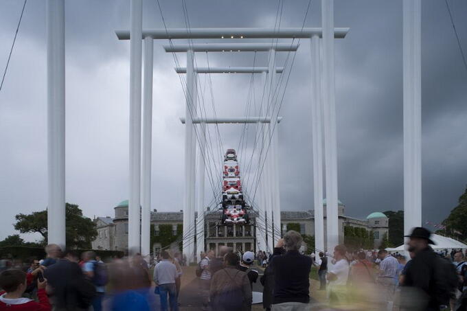 Instalasi Patung skala besar dan spectakuler !