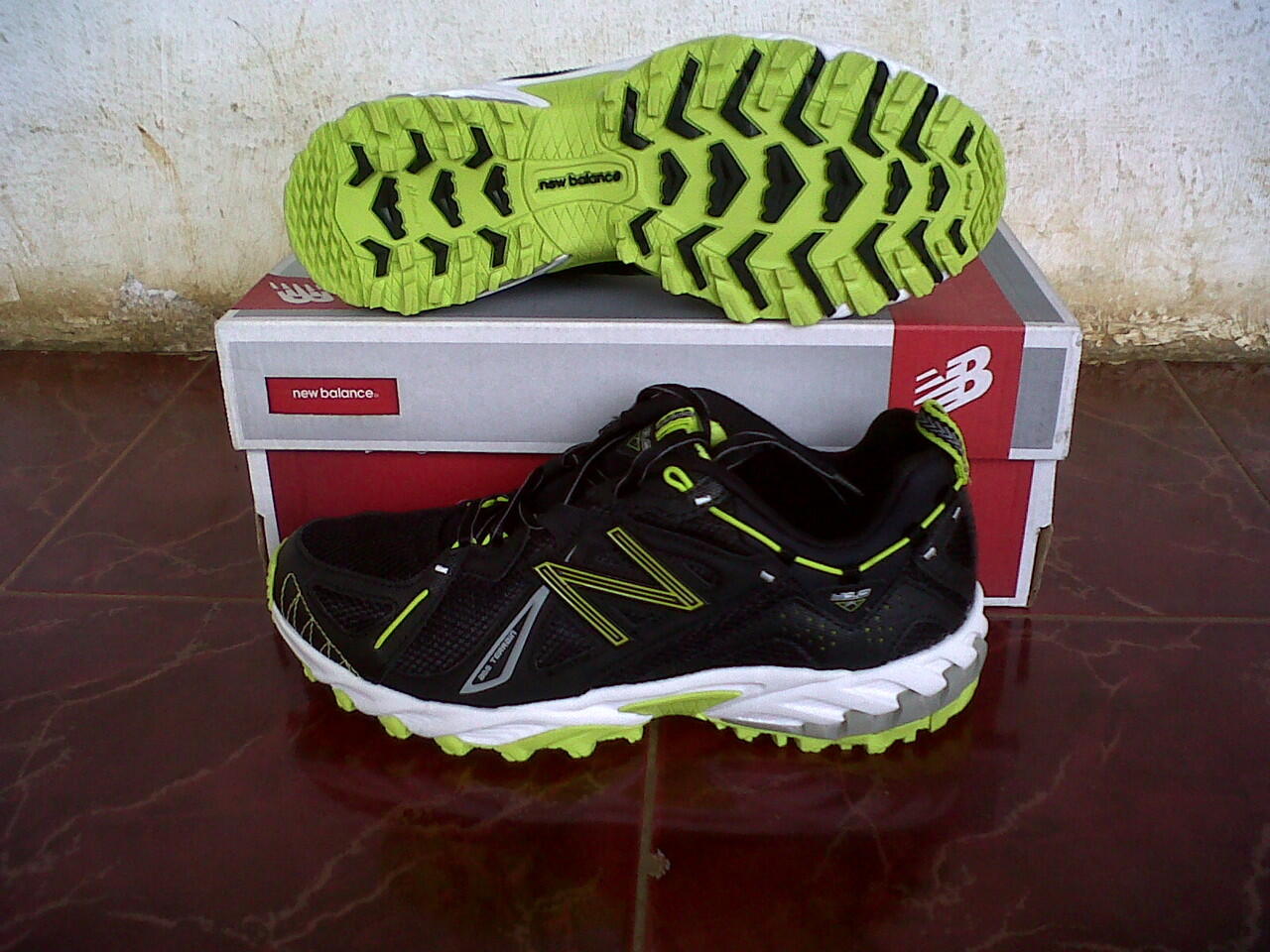 SEPATU NEW BALANCE WT 610 BG ORIGINAL. SIZE 40,5/26CM (BOGOR)