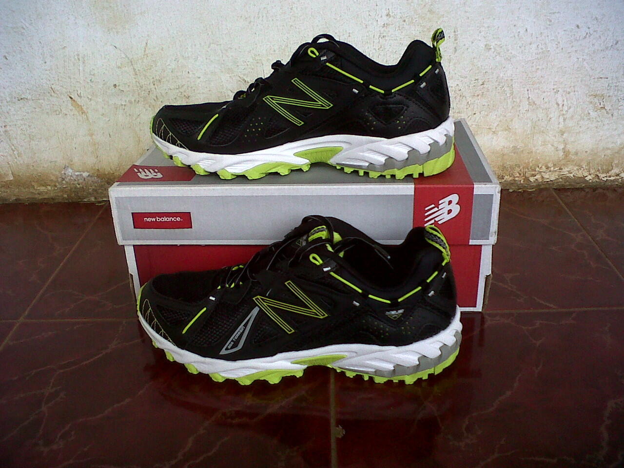 SEPATU NEW BALANCE WT 610 BG ORIGINAL. SIZE 40,5/26CM (BOGOR)