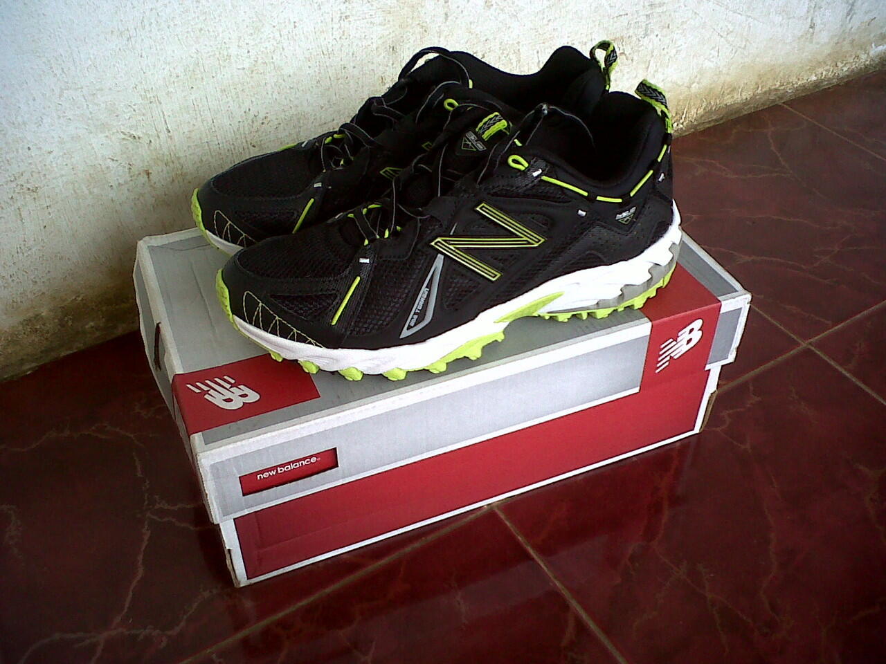 SEPATU NEW BALANCE WT 610 BG ORIGINAL. SIZE 40,5/26CM (BOGOR)
