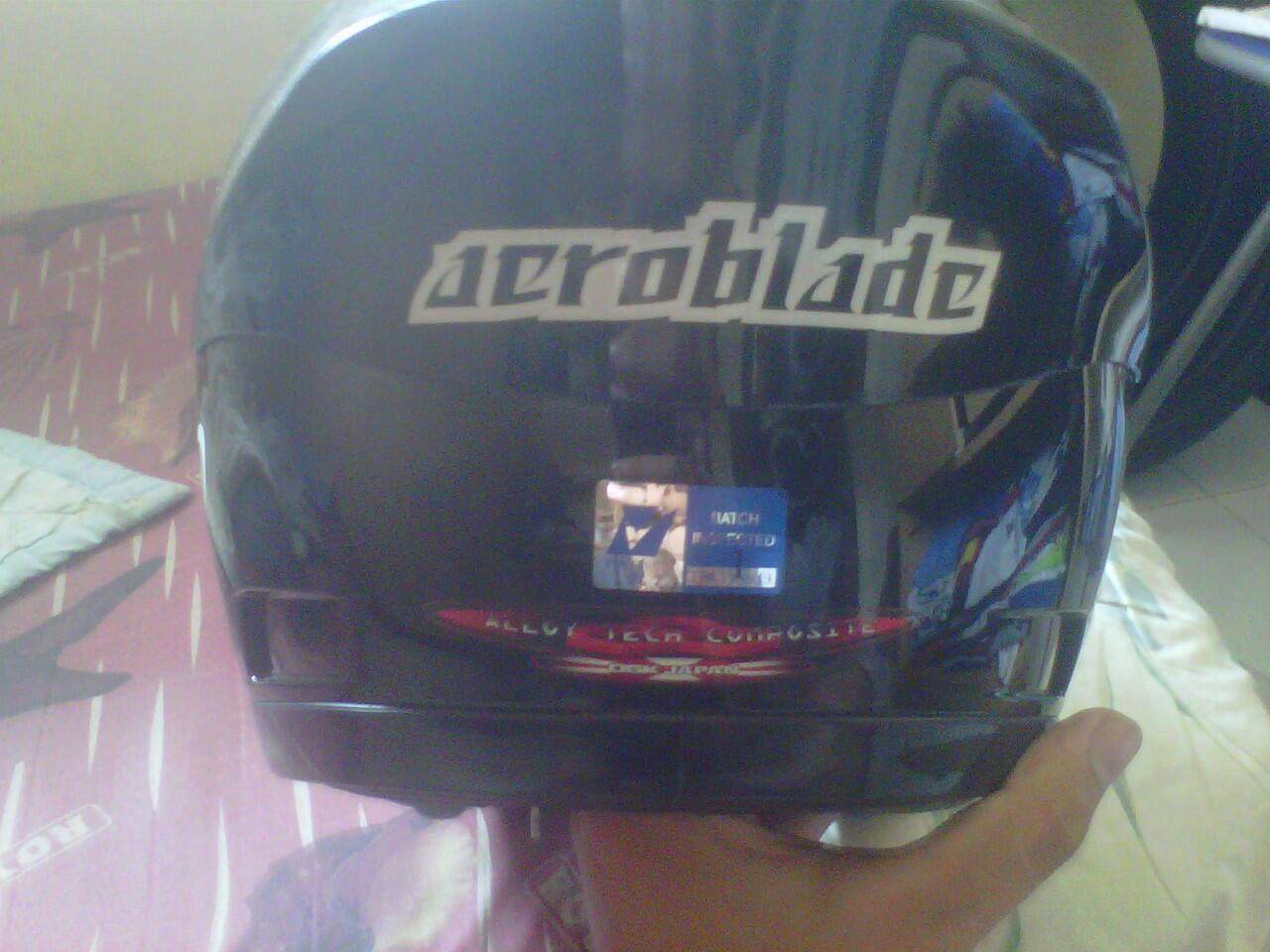 Jual helm rare japan OGK aeroblade mulus dan murah jarang dipakai