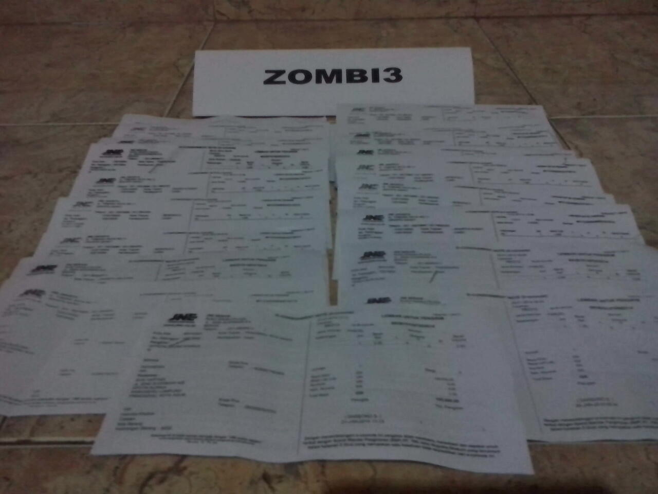 Terjual Rak Buku Tidak Kelihatan ( RBTK ) Paling murah gan 