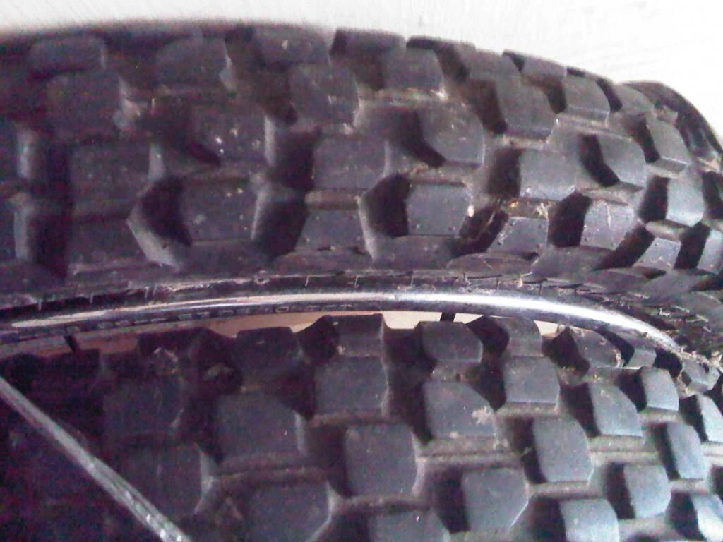 wts ban Luar dalam + velg klx 150 19-16 ori second lumayan mulus