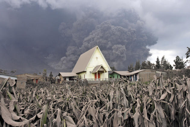 galery letusan sinabung