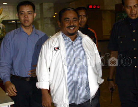 Klo Mereka disebut "MALING" masih bisa senyum - senyum gak???Oh Koruptor