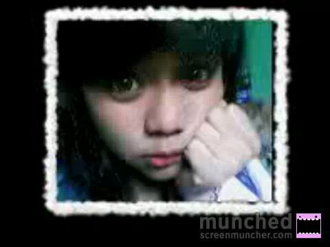 Polwan cantik Ini suka banget Selfie