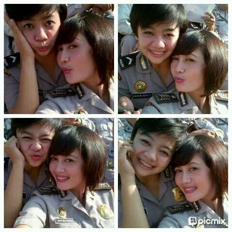 Polwan cantik Ini suka banget Selfie