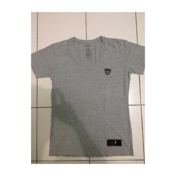 Wts shirt april77 , vans , evisu , wesc