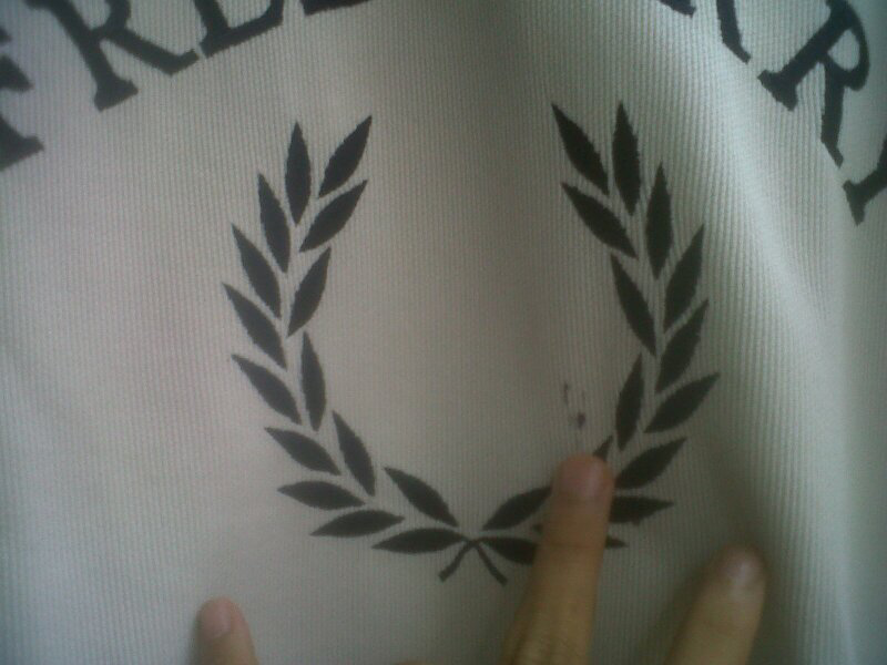 SWITER DAN HOODIE FRED PERRY