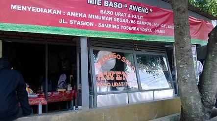 Musim Ujan gini, paling pas nge'Bakso di Ciamis..