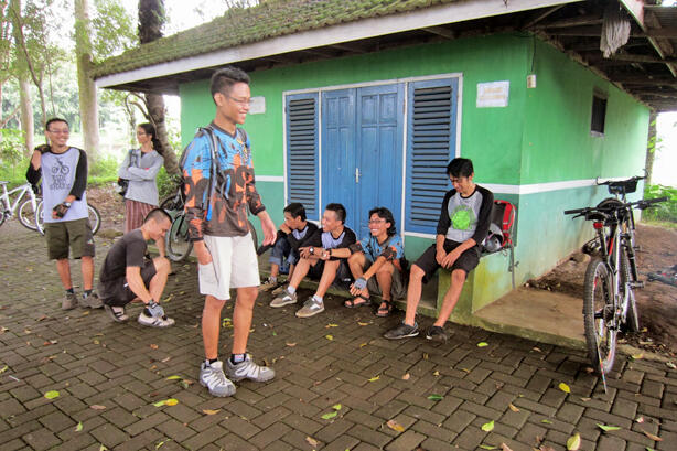{ Surga Kecil di Indonesia} " Derai Cemara Bedengan " - Koskas Malang