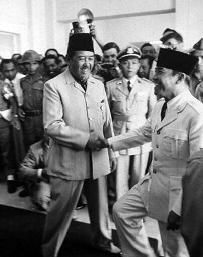 SEJARAH KORUPSI PERTAMA DI INDONESIA (wajib Baca)