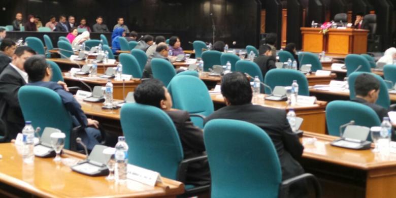 {Padahal Sering Bolos Rapat} Dana Reses DPRD DKI 2014 Meningkat Jadi Rp 20 Miliar