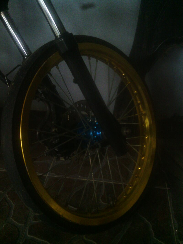 JUAL VELG r17 ROSSI HONDA BEAT.SCOPPY.VARIO