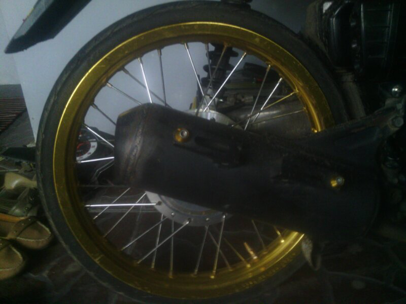 JUAL VELG r17 ROSSI HONDA BEAT.SCOPPY.VARIO