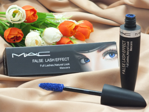 Make up eyeliner, mascara, lip gloss, dll merk mac, max, naked maybelline