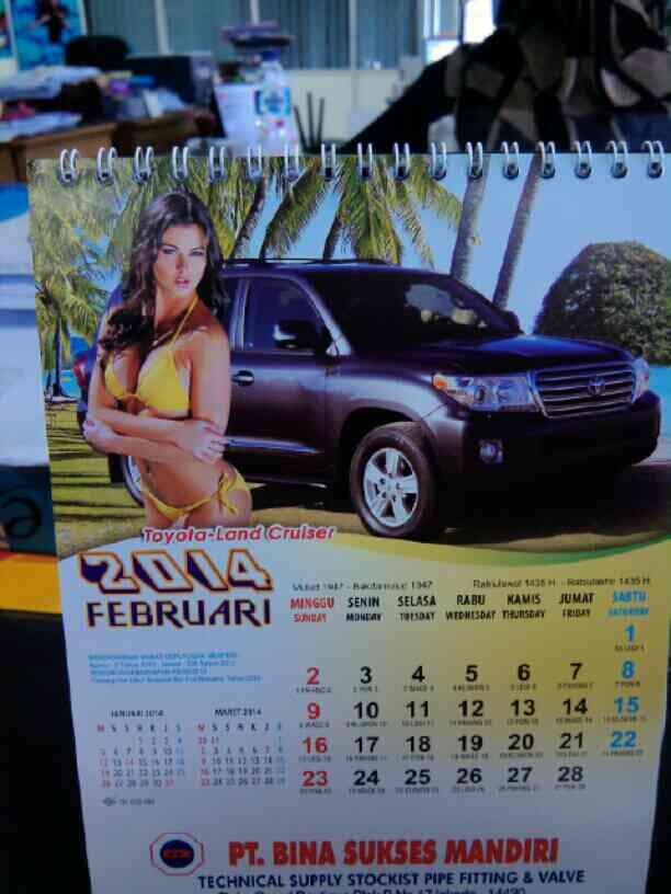 Punya Kalender di meja kantor ??? share di mari ... ini kalender ane..