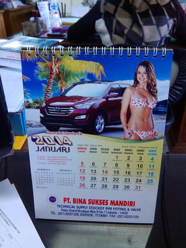 Punya Kalender di meja kantor ??? share di mari ... ini kalender ane..