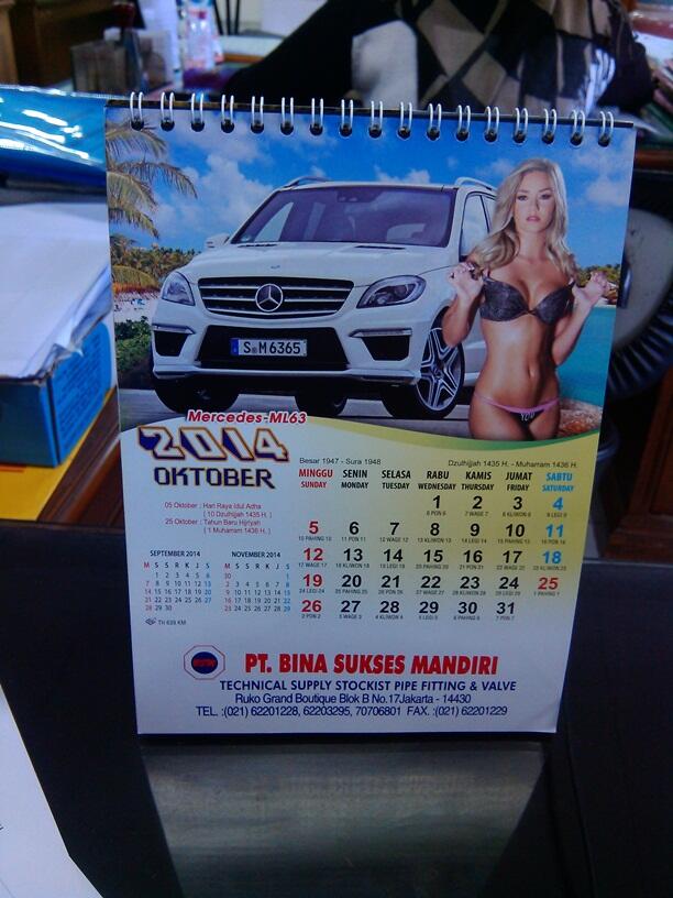 Punya Kalender di meja kantor ??? share di mari ... ini kalender ane..