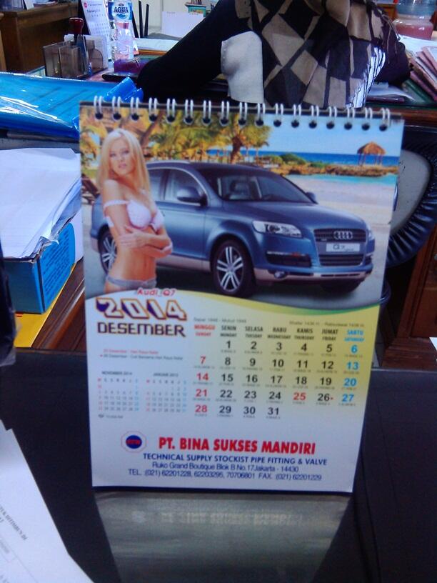 Punya Kalender di meja kantor ??? share di mari ... ini kalender ane..