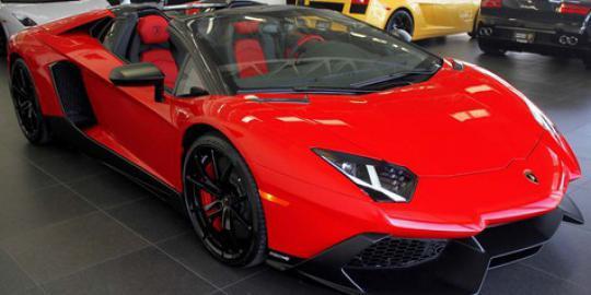 Inilah Lamborghini Aventador Roadster 50th Anniversary Edition!