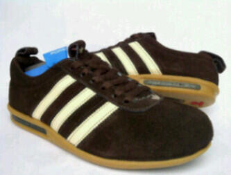 sepatu adidas mantap..