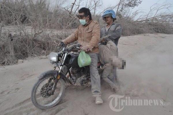 Mirisnya Evakuasi Korban Sinabung