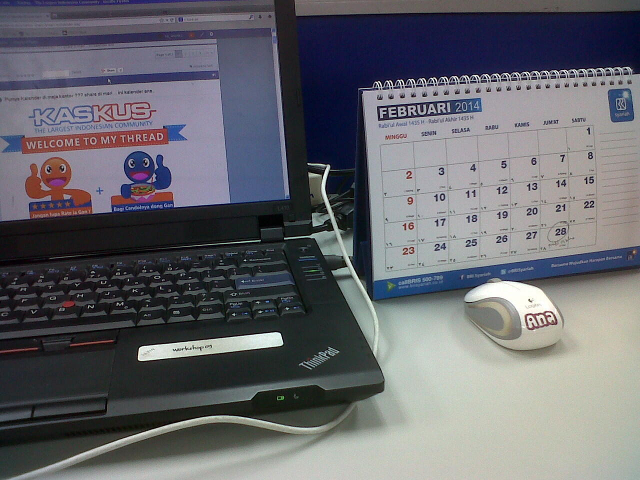 Punya Kalender di meja kantor ??? share di mari ... ini kalender ane..