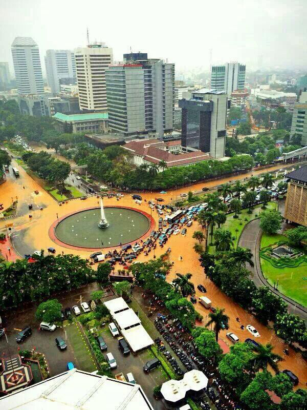 Jakarta Pagi Ini (di manakah banjir ini, gan?)