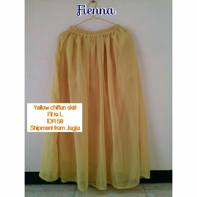 BAJU SEPATU PRELOVED GARAGE SALE JOGJA